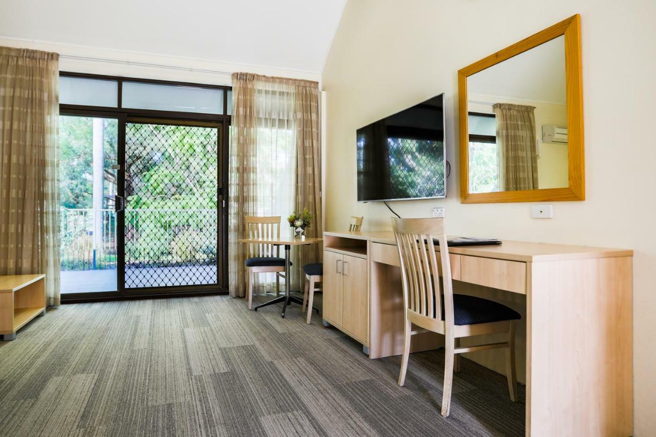 Parkhaven Hotel นาวรา ภายนอก รูปภาพ